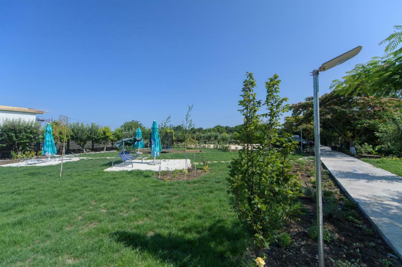 Los Anghelos Vama Veche Exterior photo